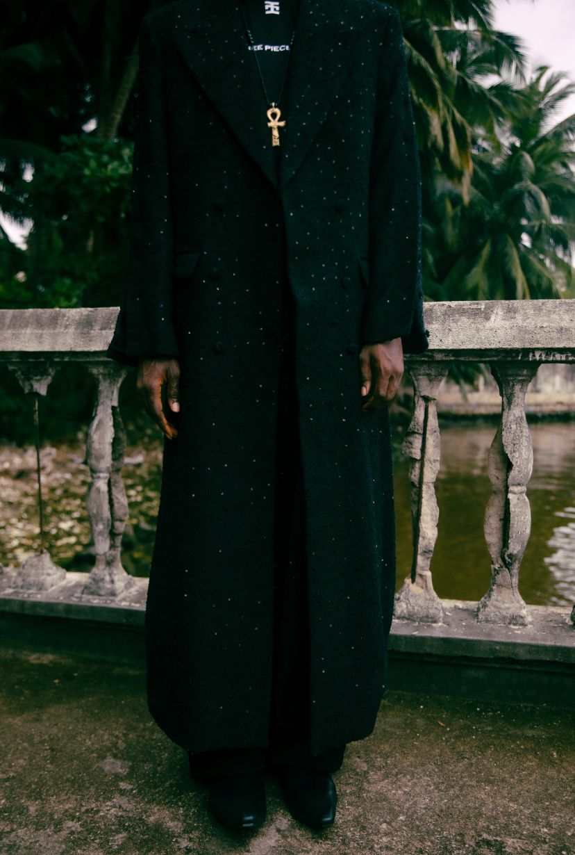 IN Official black trench coat