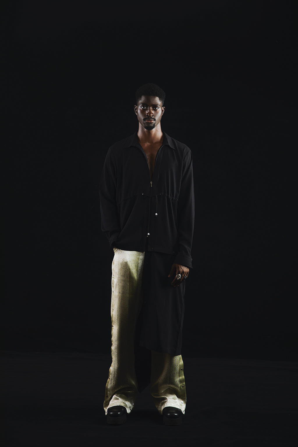 I.N OFFICIAL F/W 2023 CRUDE MATRIX DETACHABLE SHIRT